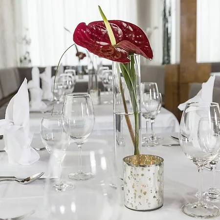 Hotel & Restaurant Linde 3*