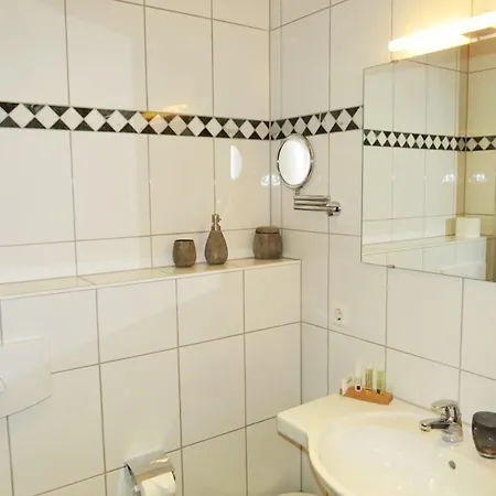 & Restaurant Linde 3*