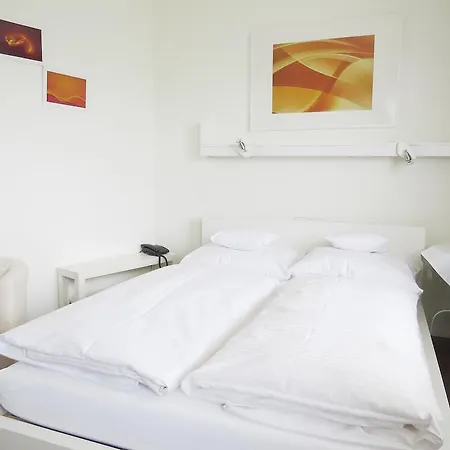 Hotel & Restaurant Linde 3*