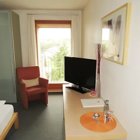 Szálloda & Restaurant Linde