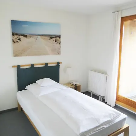 & Restaurant Linde Wangen