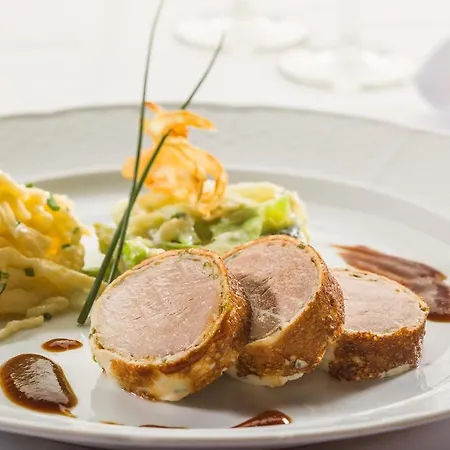 Szálloda & Restaurant Linde 3*