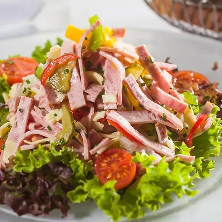 & Restaurant Linde Wangen