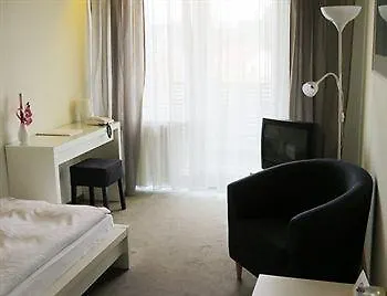 & Restaurant Linde Szálloda Wangen