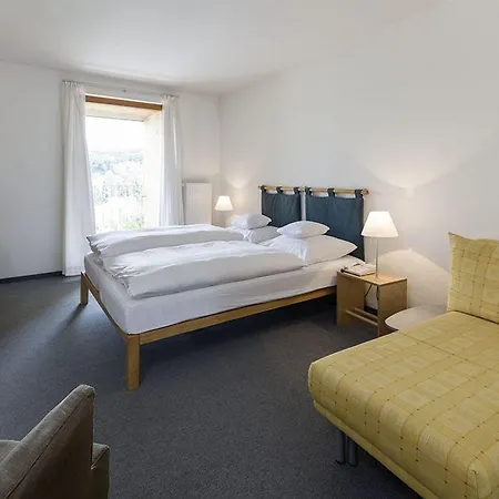 & Restaurant Linde Hotel 3*
