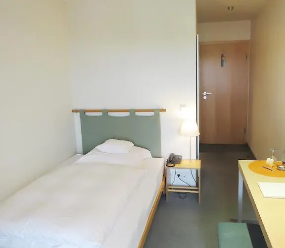 Hotel & Restaurant Linde 3*